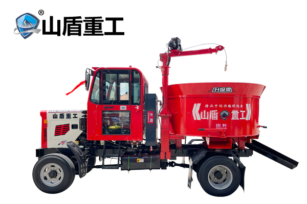 四驅(qū)攪拌車帶隨車吊